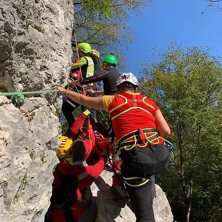Çiftlik konaklama Borgo Damos