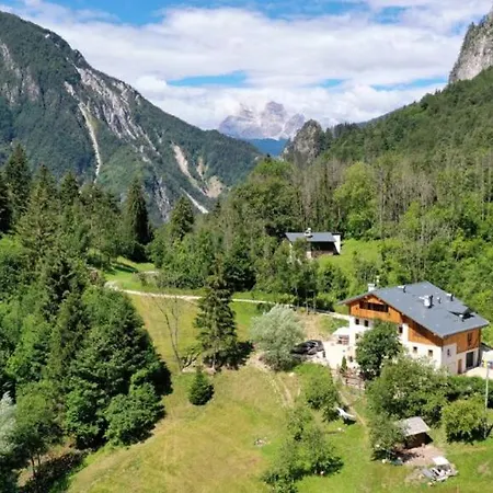 Çiftlik konaklama Borgo Damos Valle di Cadore